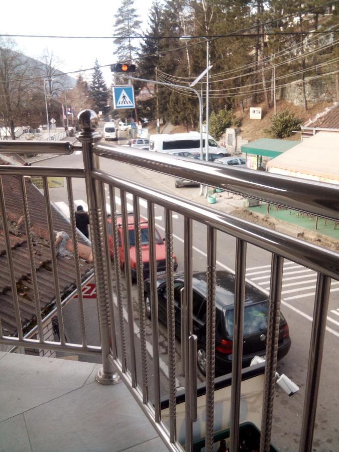 Josanicka BanjaLelaアパートメント エクステリア 写真